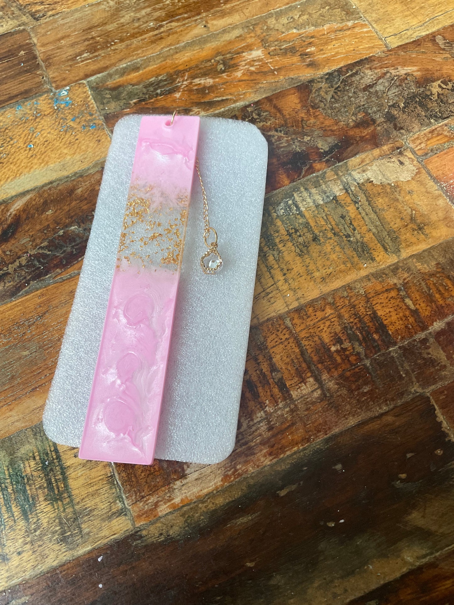 Marble resin bookmark